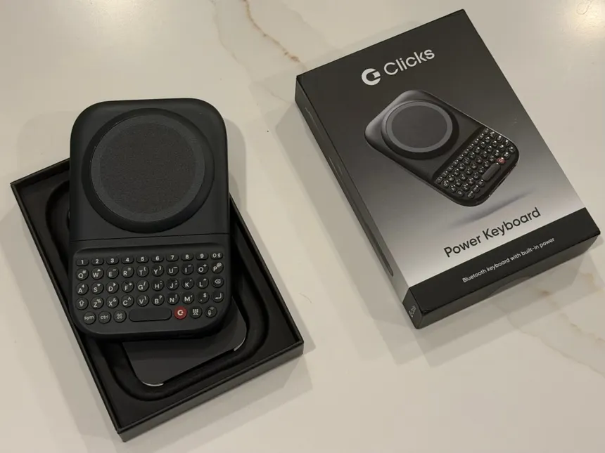 Clicks Power Keyboard.