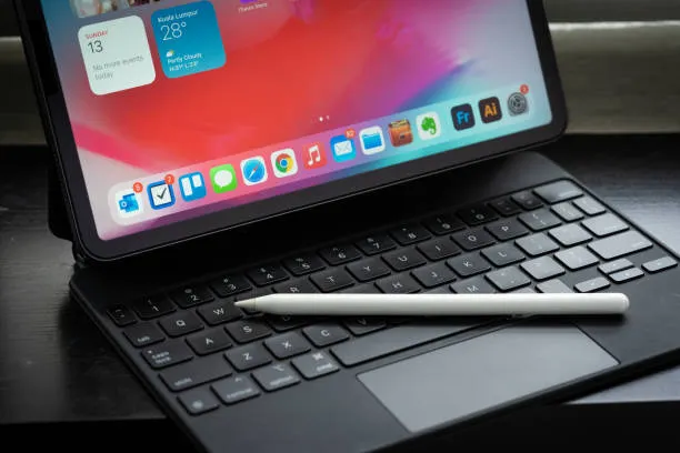 iPad Pro Screen Unresponsive to Touch But Apple Pencil Works